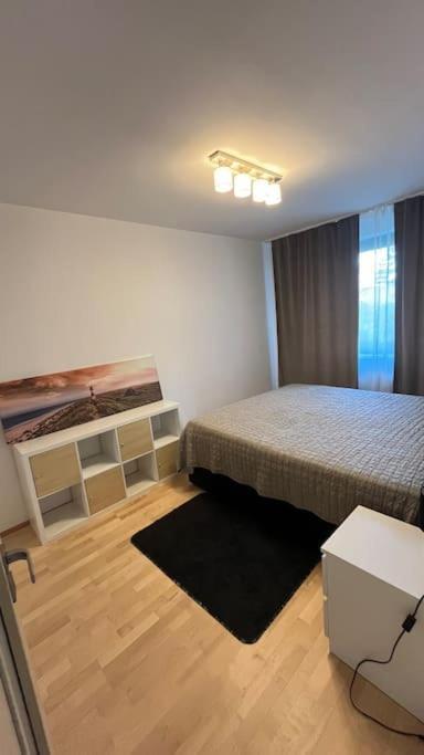 Residence Garden Tower - Parking Прага Екстер'єр фото