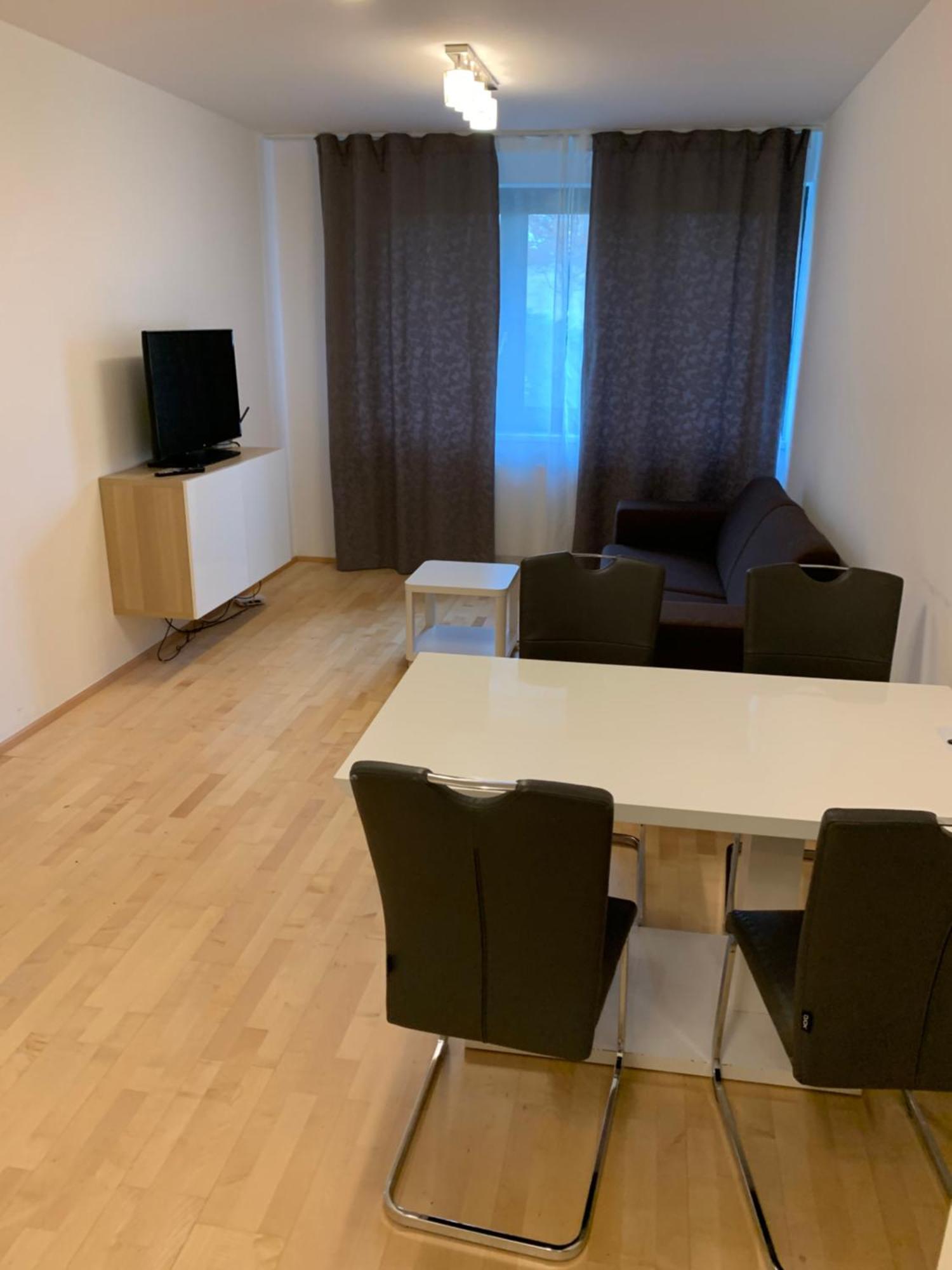 Residence Garden Tower - Parking Прага Екстер'єр фото